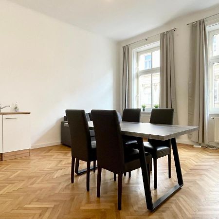 Premium Residence At Famous Vienna Kutschkermarkt Kültér fotó